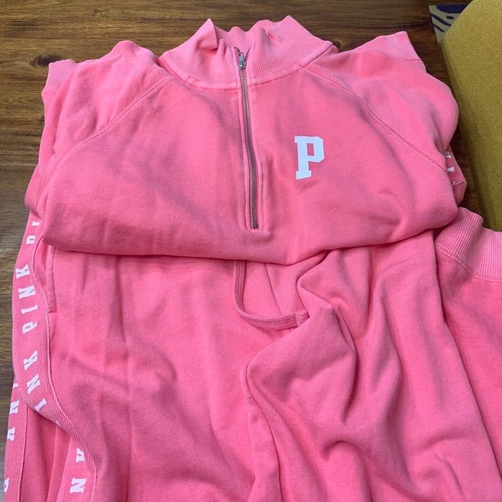 PINK Cute Lounge wear. Size Large